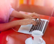 Writing effective content marketing articles